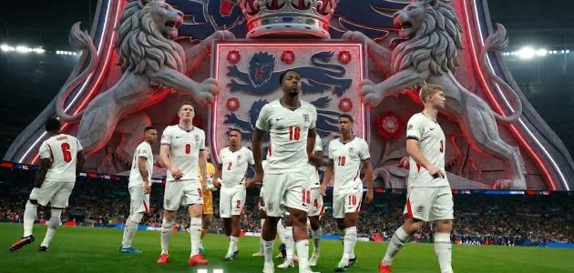 هل حان وقت الانضمام إلى قطار توخيل في معسكر المنتخب الإنجليزي